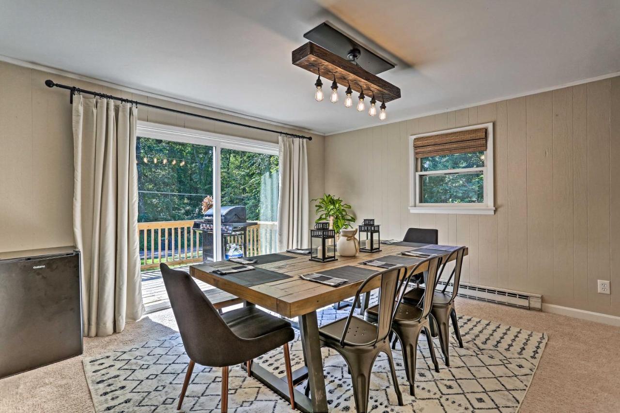 Modern East Stroudsburg Home With Deck And Gas Grill! Ngoại thất bức ảnh