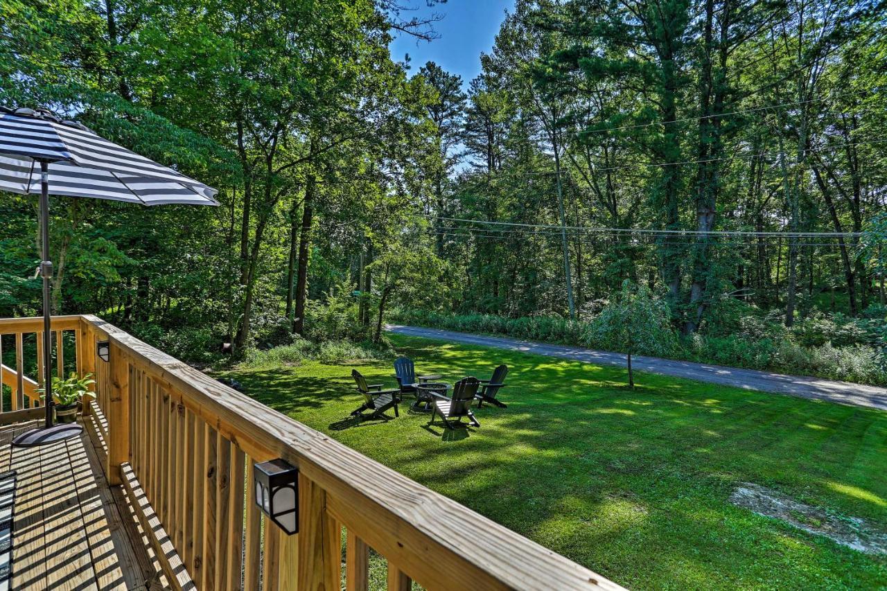 Modern East Stroudsburg Home With Deck And Gas Grill! Ngoại thất bức ảnh